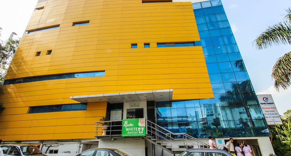 Apollo Sindoori Hotel, Bangalore 1